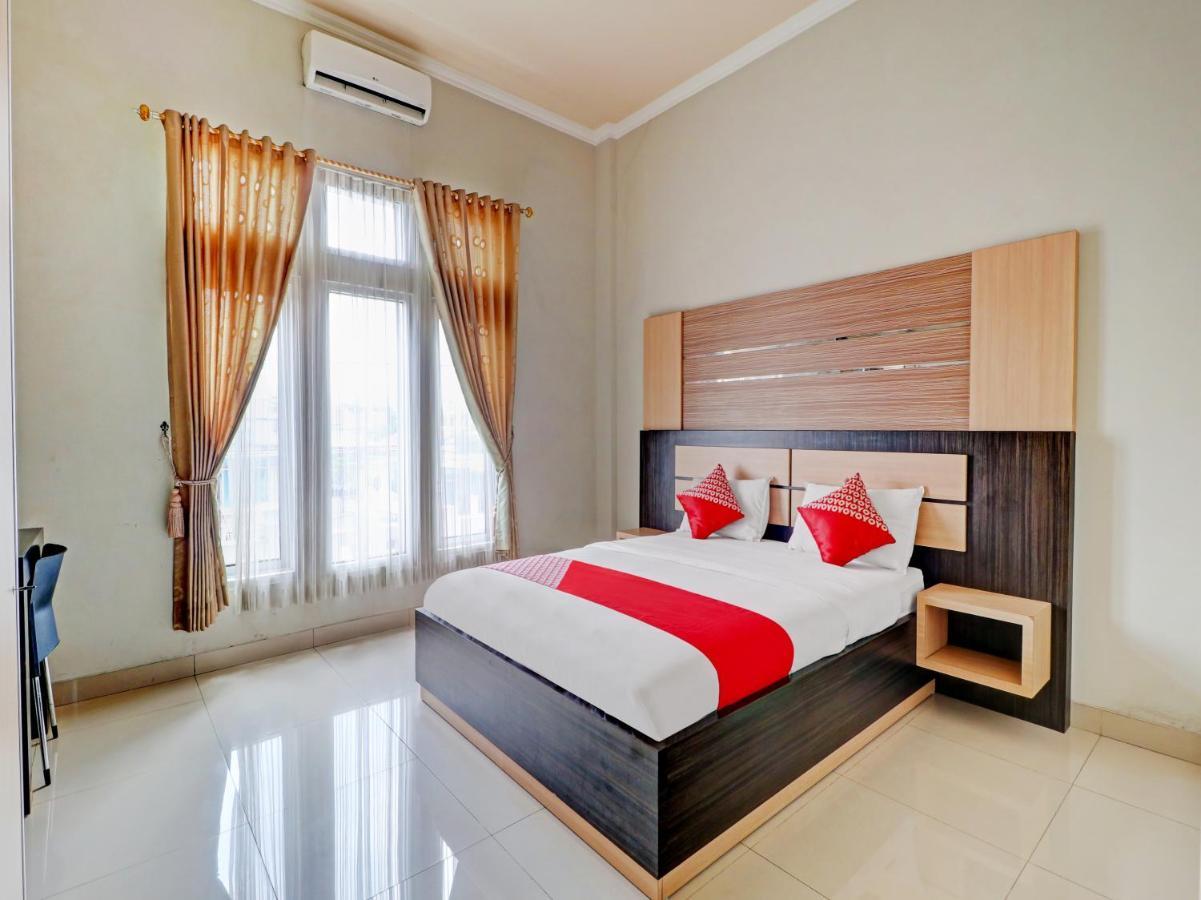 Oyo 90347 Hotel Srikandi Syariah Tasikmalaya Luaran gambar