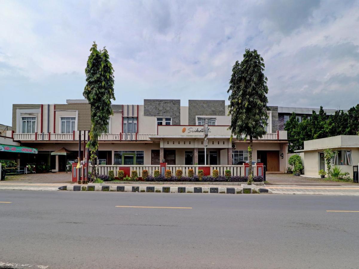 Oyo 90347 Hotel Srikandi Syariah Tasikmalaya Luaran gambar