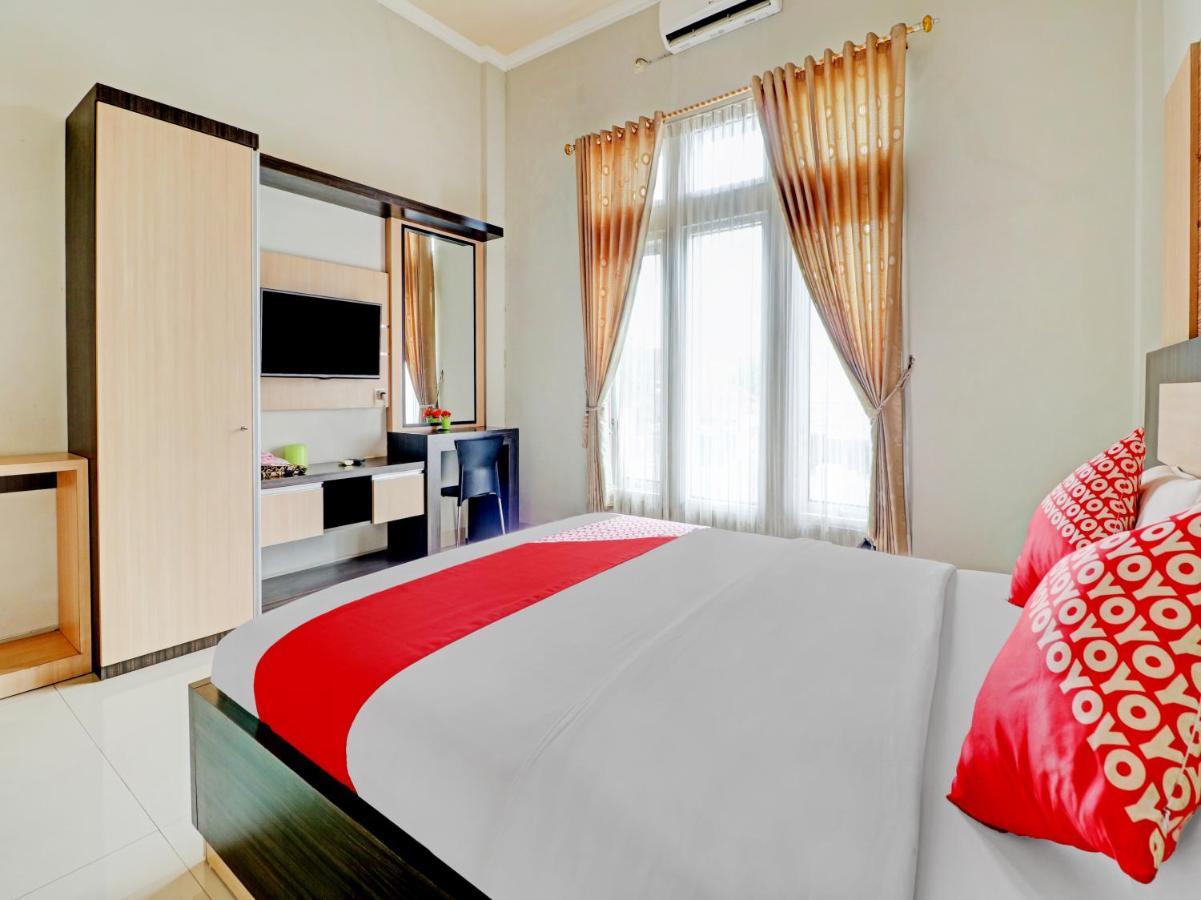 Oyo 90347 Hotel Srikandi Syariah Tasikmalaya Luaran gambar