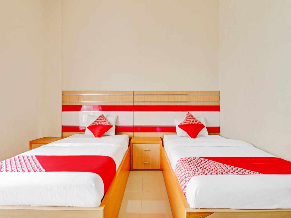 Oyo 90347 Hotel Srikandi Syariah Tasikmalaya Luaran gambar