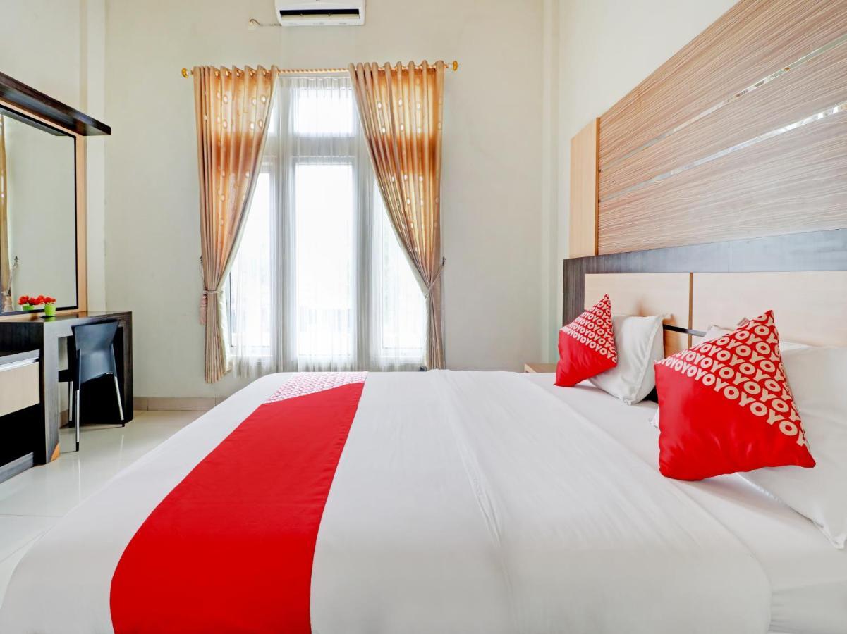 Oyo 90347 Hotel Srikandi Syariah Tasikmalaya Luaran gambar